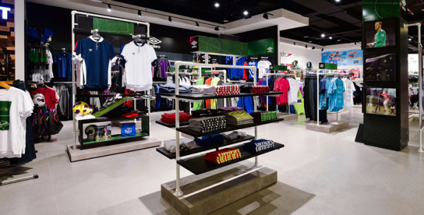 ���b���b��