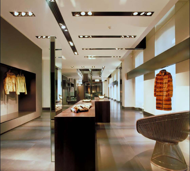 女裝店裝修設(shè)計(jì)