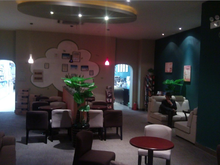       �r(sh��)���Ͳ��^����O(sh��)Ӌ(j��)���ɲ��Ļ��c�r(sh��)���Ļ��Y(ji��)�Ϯa(ch��n)�������@�(l��i)&ldquo;���^&rdquo;һ��Ҏ(gu��)ģ���������{(di��o)���ţ������Ļ����{(di��o)���Ļ���ɫ���F(xi��n)�����е��T��t�跻���G�跻����Ŀ����ĕr(sh��)����(ch��ng)���������������С����˷Q(ch��ng)֮��跻�Ļ����䌍(sh��)����^�Ļ�һ��(g��)�M�ɲ��֡�