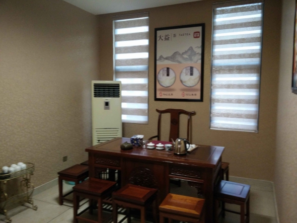 �Ϸʲ��~���b��������b�ޣ���ˇ�^�b�����Ϸ����b