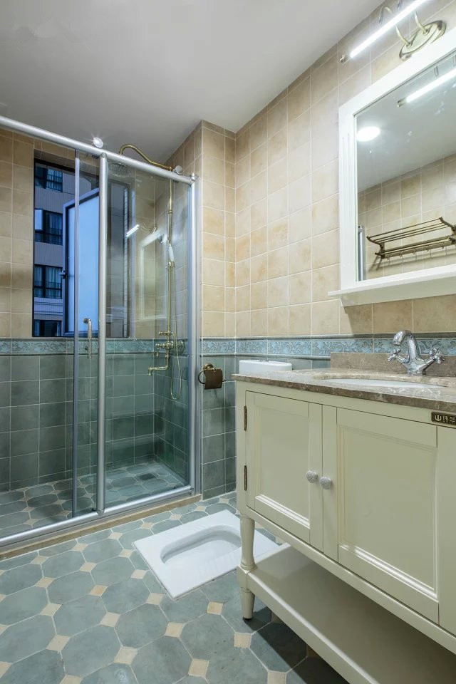 ����L(f��ng)���b�ތ�(sh��)��չʾ