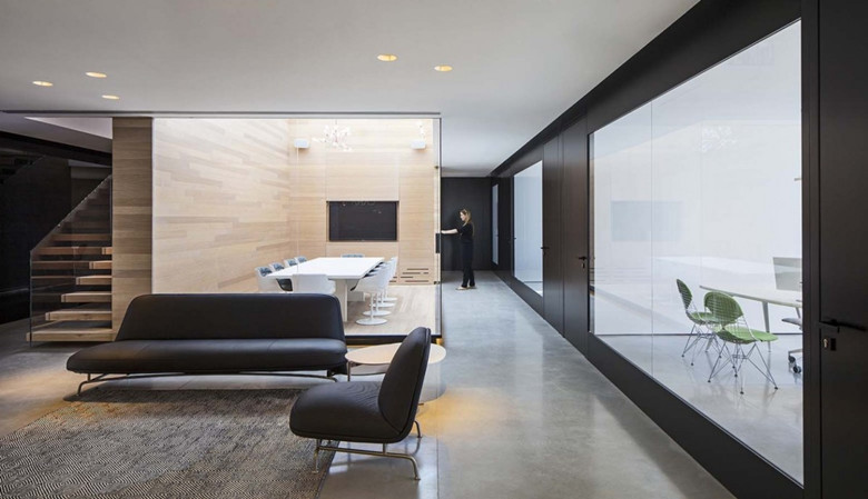 時尚辦公室裝修設(shè)計