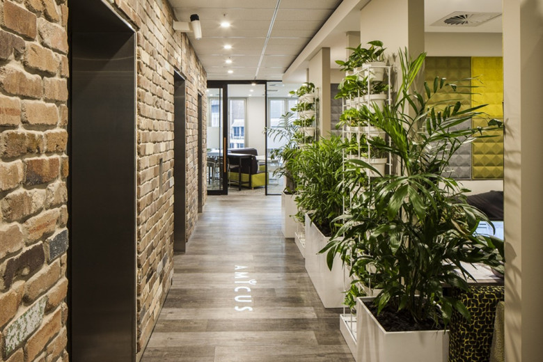 ��Ȼ�����k�����b���O(sh��)Ӌ�����p��